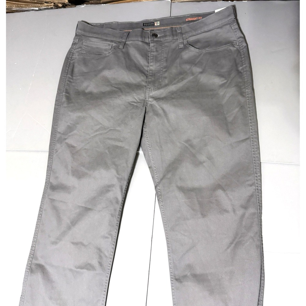 Dockers Chino Pants 38 32 Jean Cut 5 Pocket Gray Solid New Mens All Seasons Tech